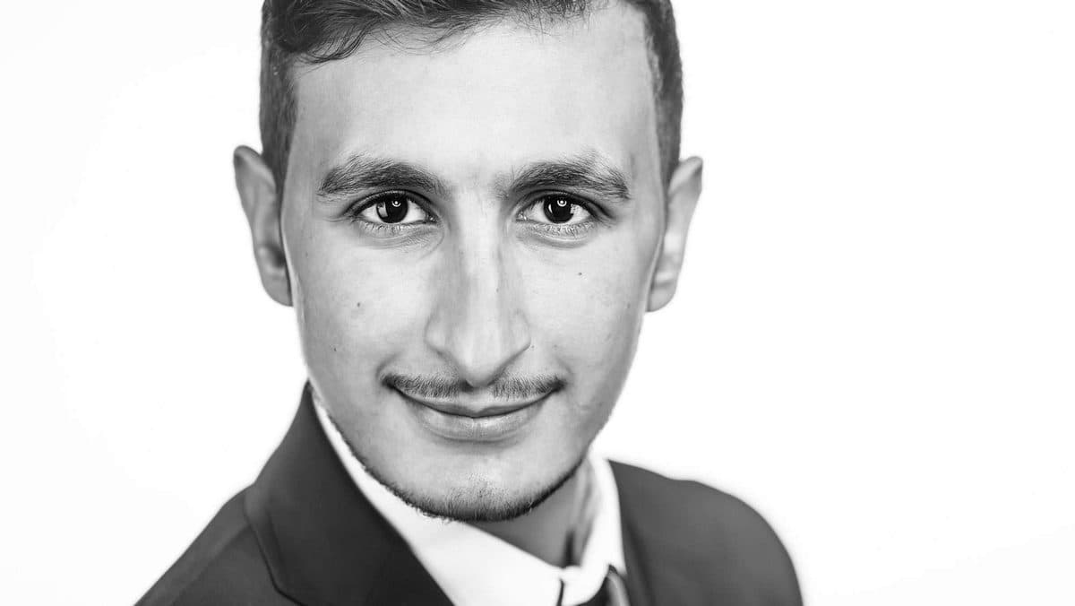 Markus Istafanous, actor — Portrait in Black and White